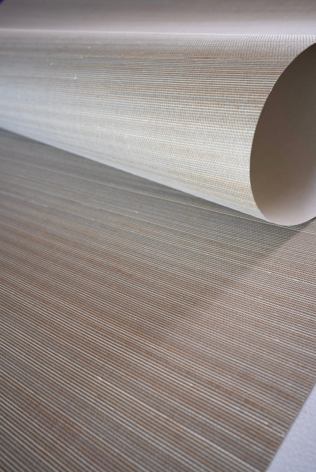 Abaca smoky-neutral Coastal Wallpaper With Organic Texture Natural Grasscloth Wallpaper 40020