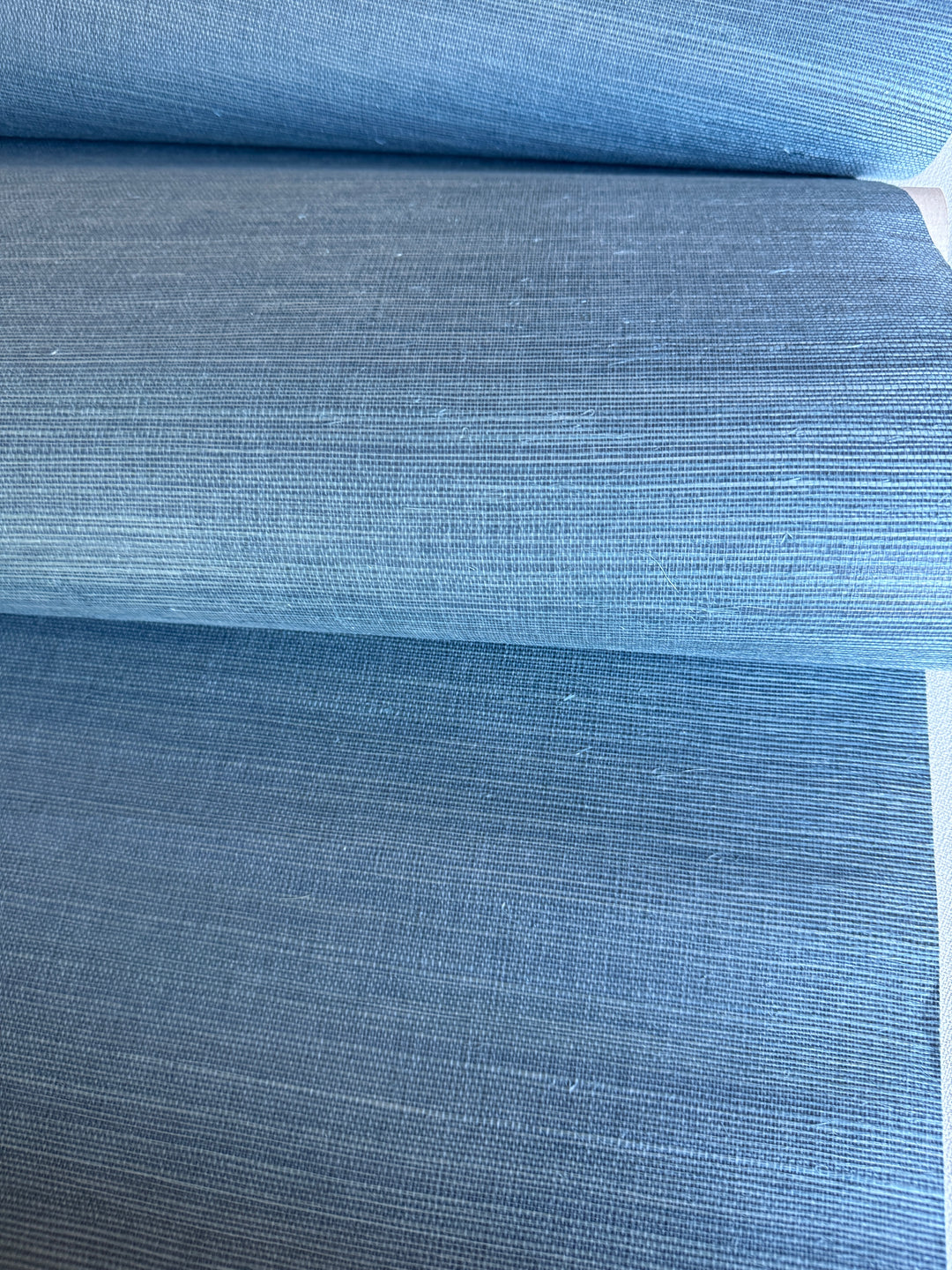 Natural Sisal Wallpaper – Handcrafted Grasscloth Roll With Subtle Horizontal Weave  41094