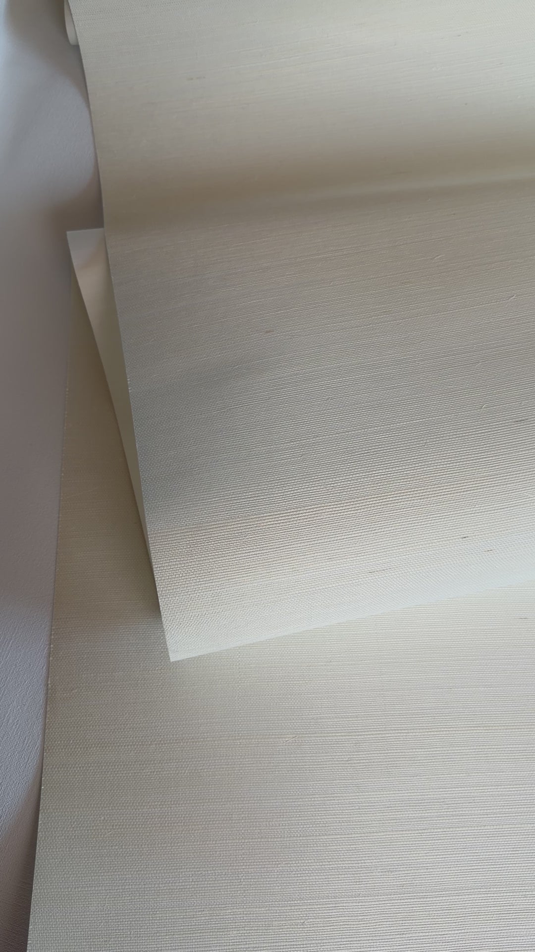 Sisal Natural Grasscloth Wallpaper — Subtle Woven Natural Surface 41014