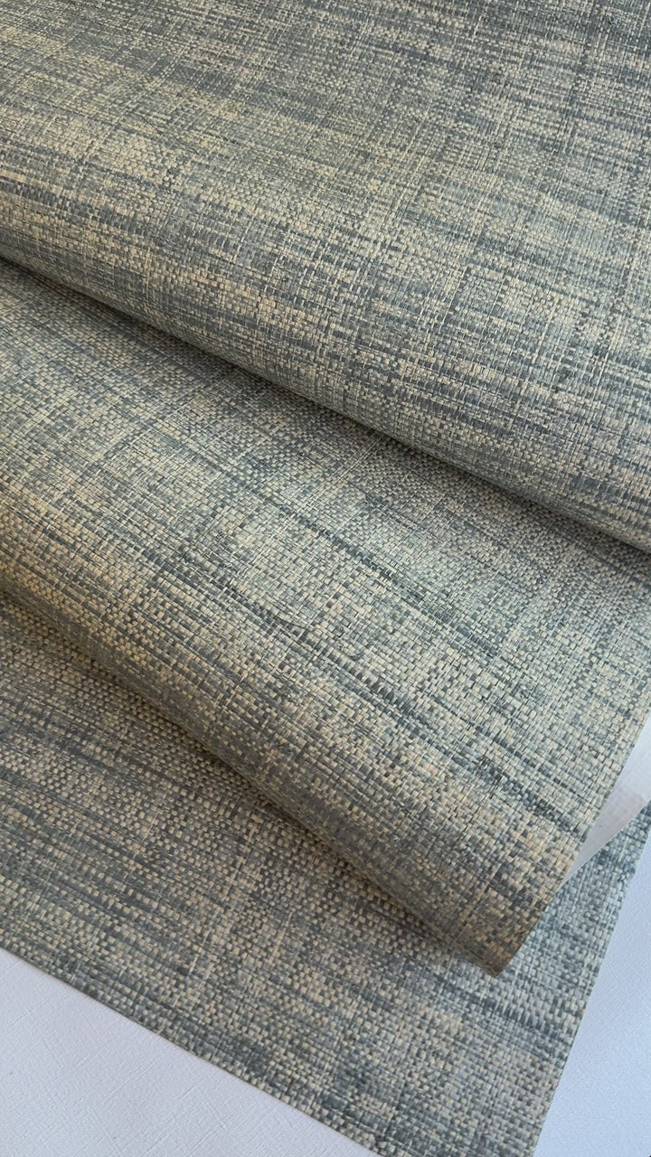 Natural Raffia Wallpaper in Grey Tones – Handwoven Organic Wallcovering 45012