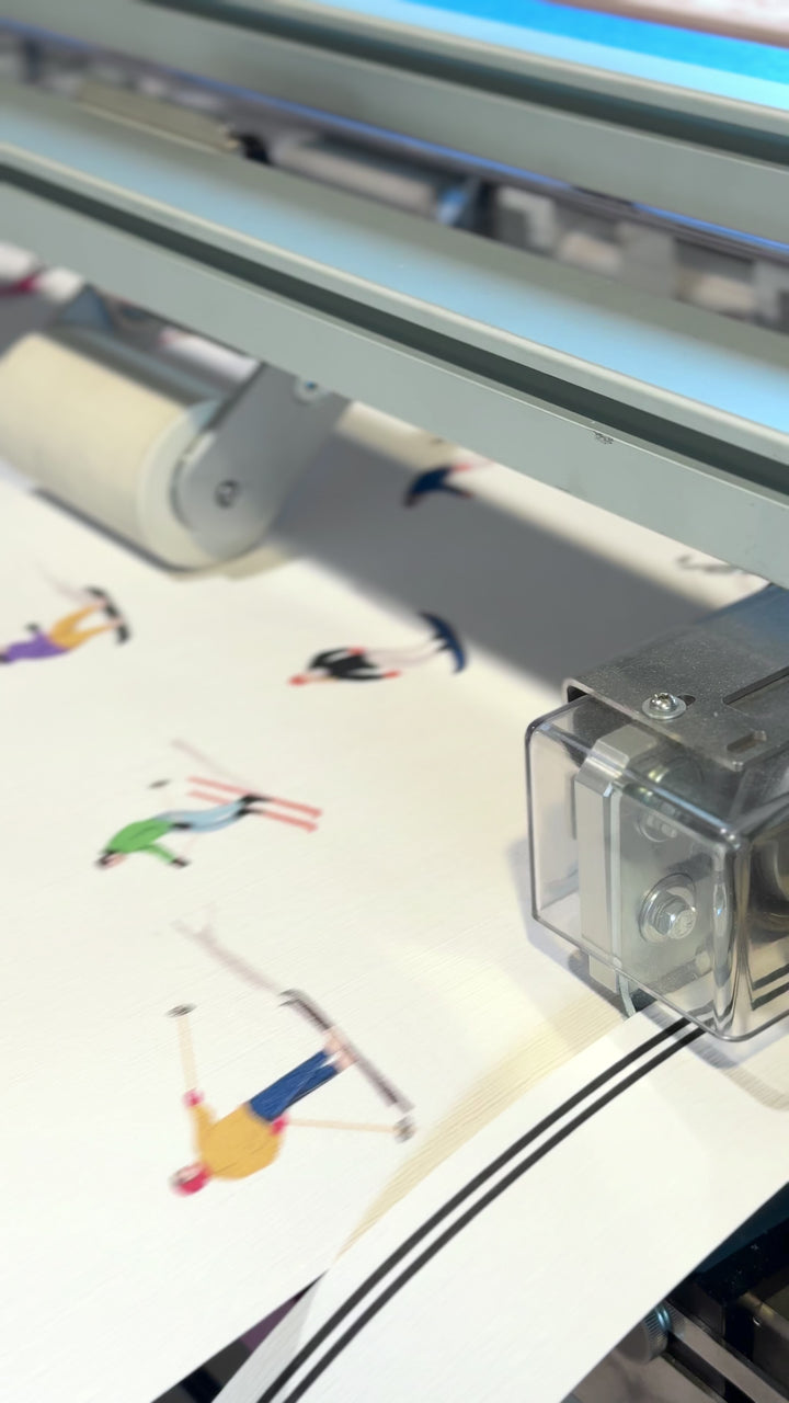 People on skis Retro White Wallpaper  - Peel & Stick Wallpaper - Removable Self Adhesive and Traditional wallpaper #3562